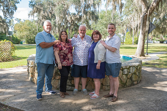 Sandy's Fam-4