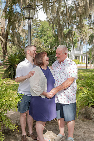 Sandy's Fam-44